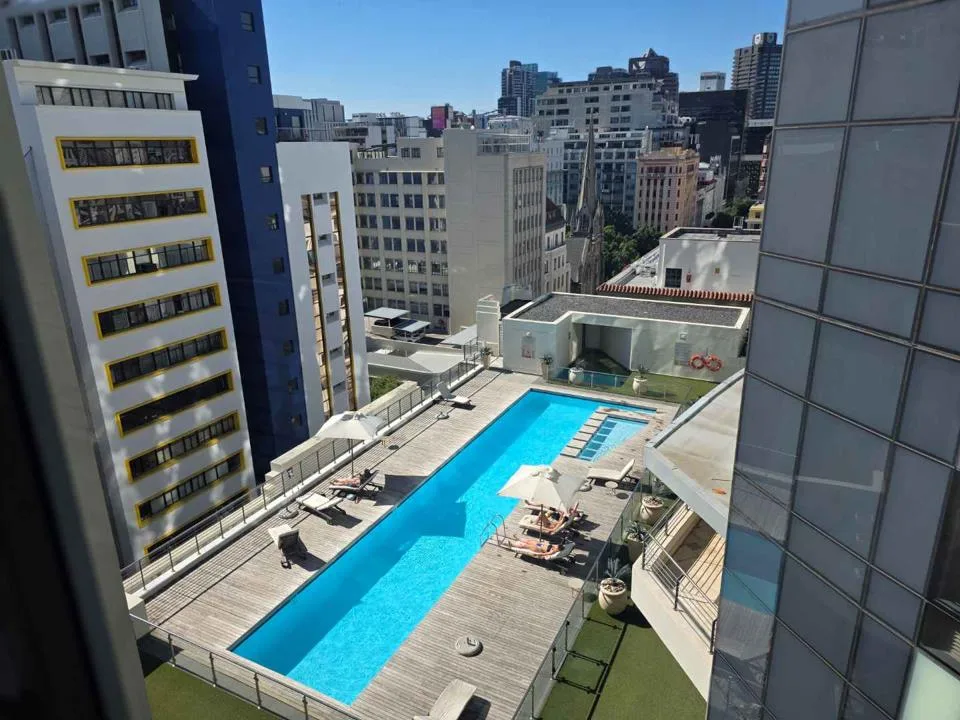 2 Bedroom Apartment / flat to rent in Cape Town City Centre