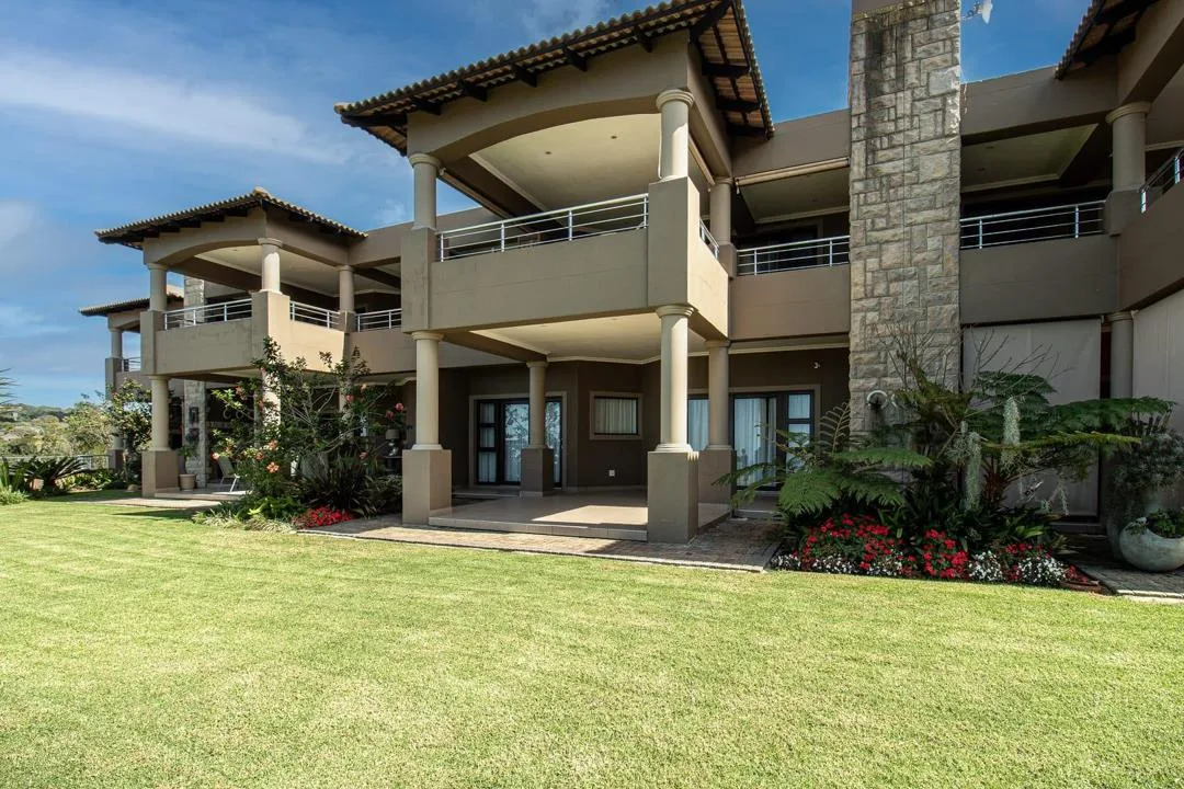 3 Bedroom Apartment / flat to rent in The Hill