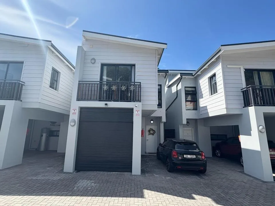 3 Bedroom House to rent in Beach Estate
