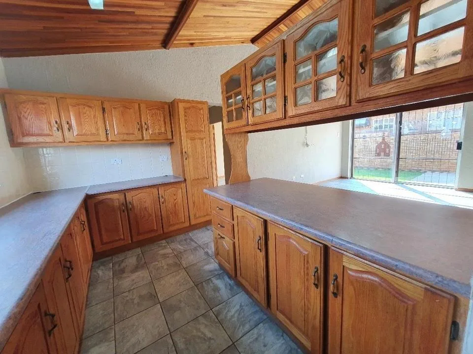 3 Bedroom Townhouse for sale in Sterpark