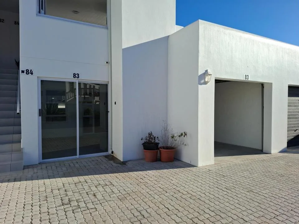 2 Bedroom House to rent in Dwarskersbos