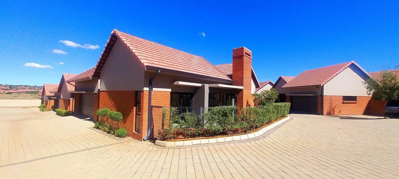 2 Bedroom Townhouse for sale in Wild Olive Estate