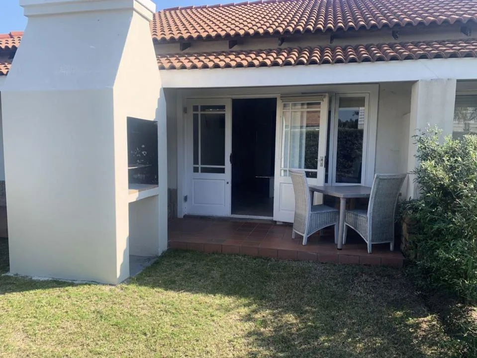 1 Bedroom Townhouse to rent in Keurbooms