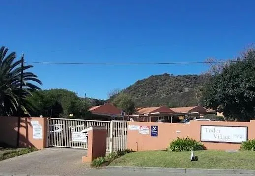 2 Bedroom Townhouse to rent in Alan Manor
