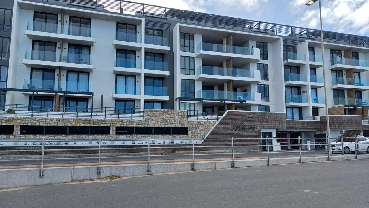 1 Bedroom Apartment / flat to rent in Muizenberg