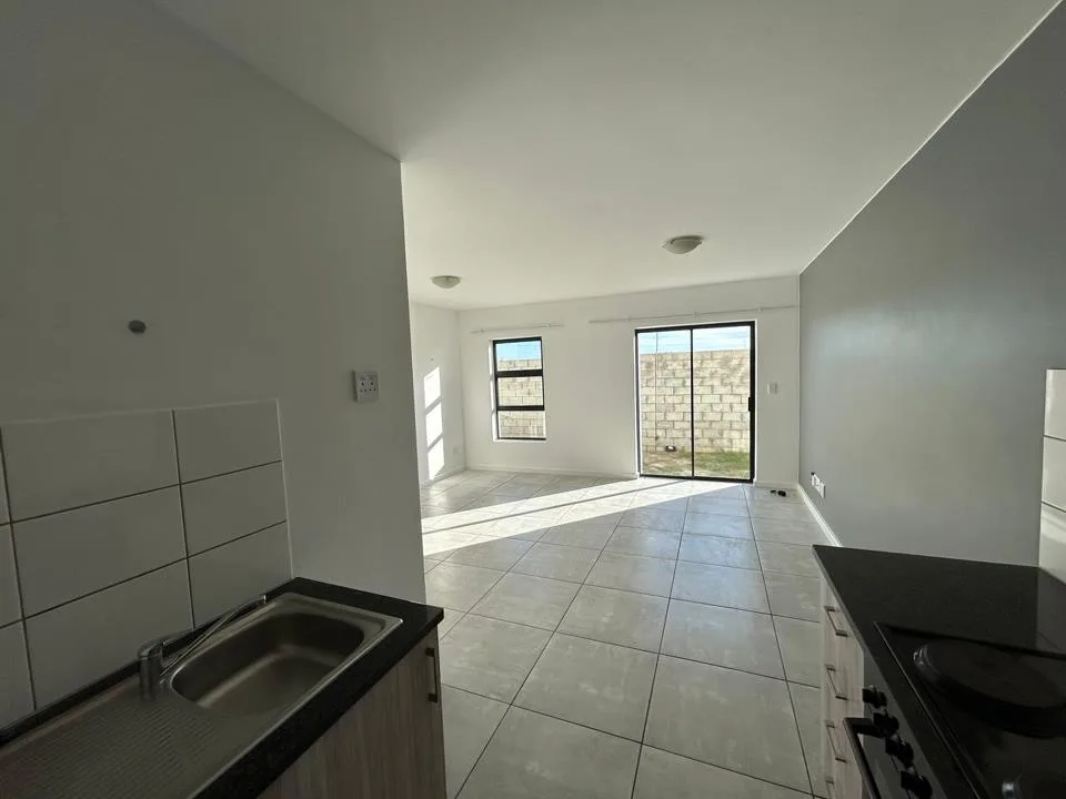 2 Bedroom Apartment / flat to rent in Devon Park