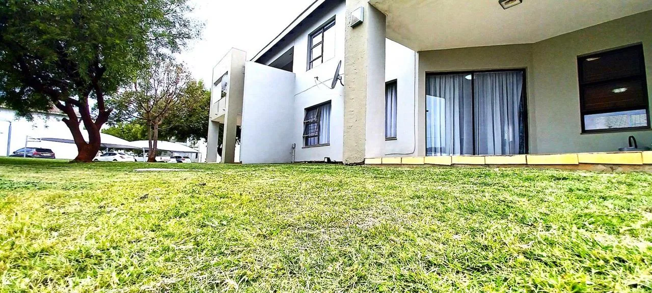 2 Bedroom Apartment / flat for sale in Penina Park