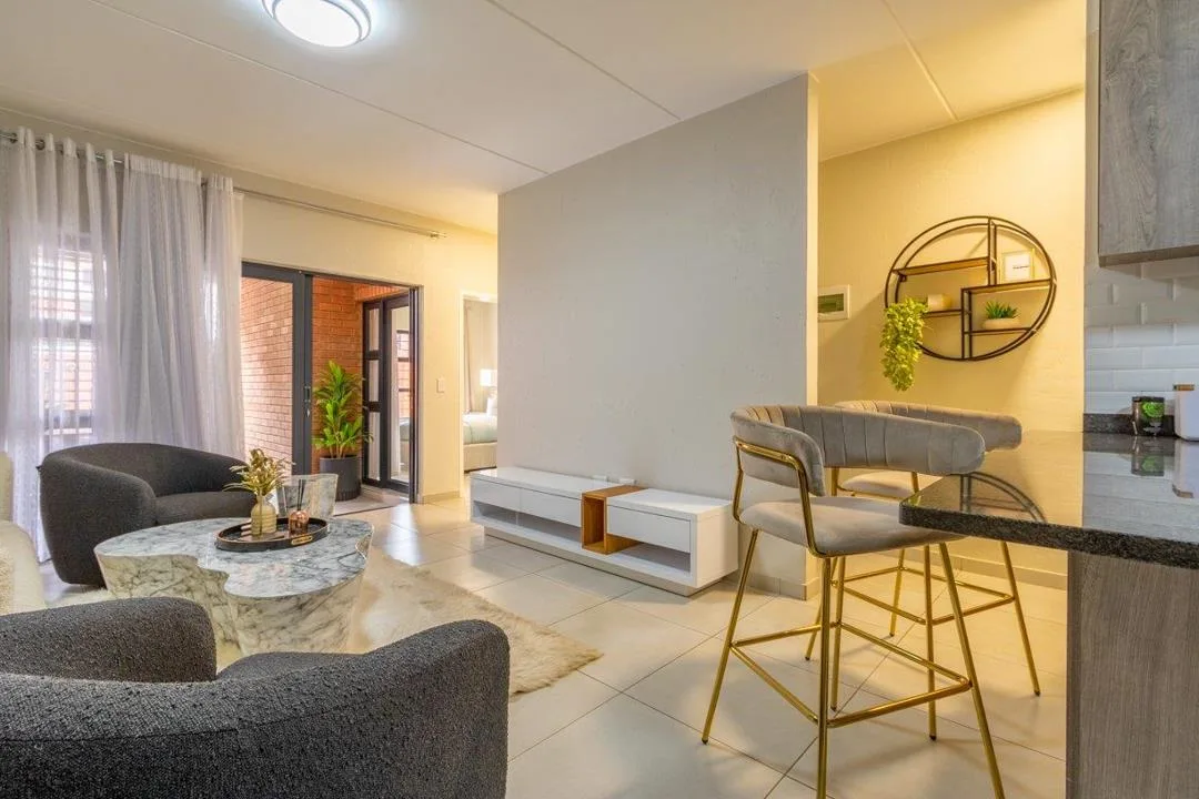 3 Bedroom Apartment / flat to rent in Bartlett
