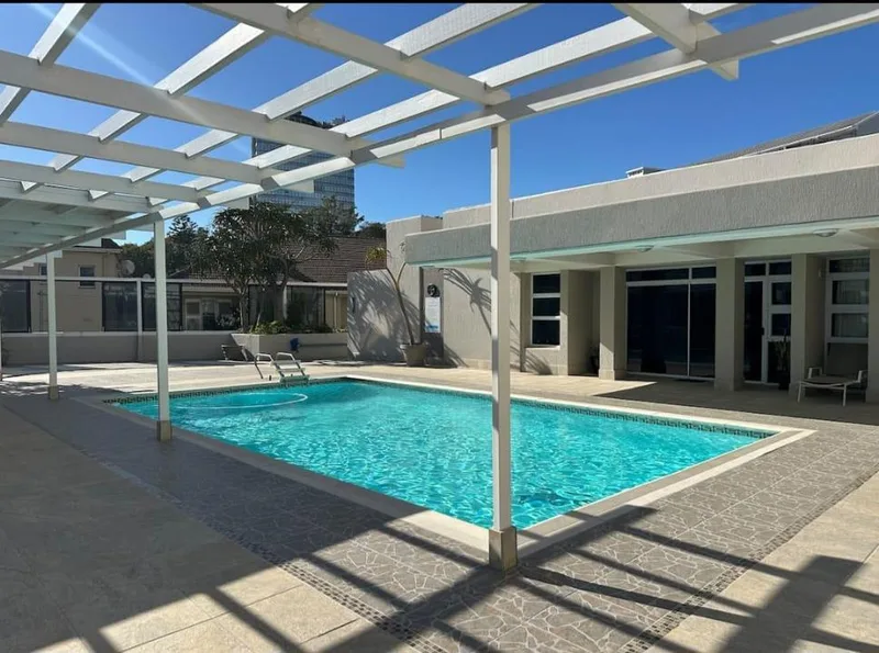 1 Bedroom Apartment / flat to rent in Sea Point
