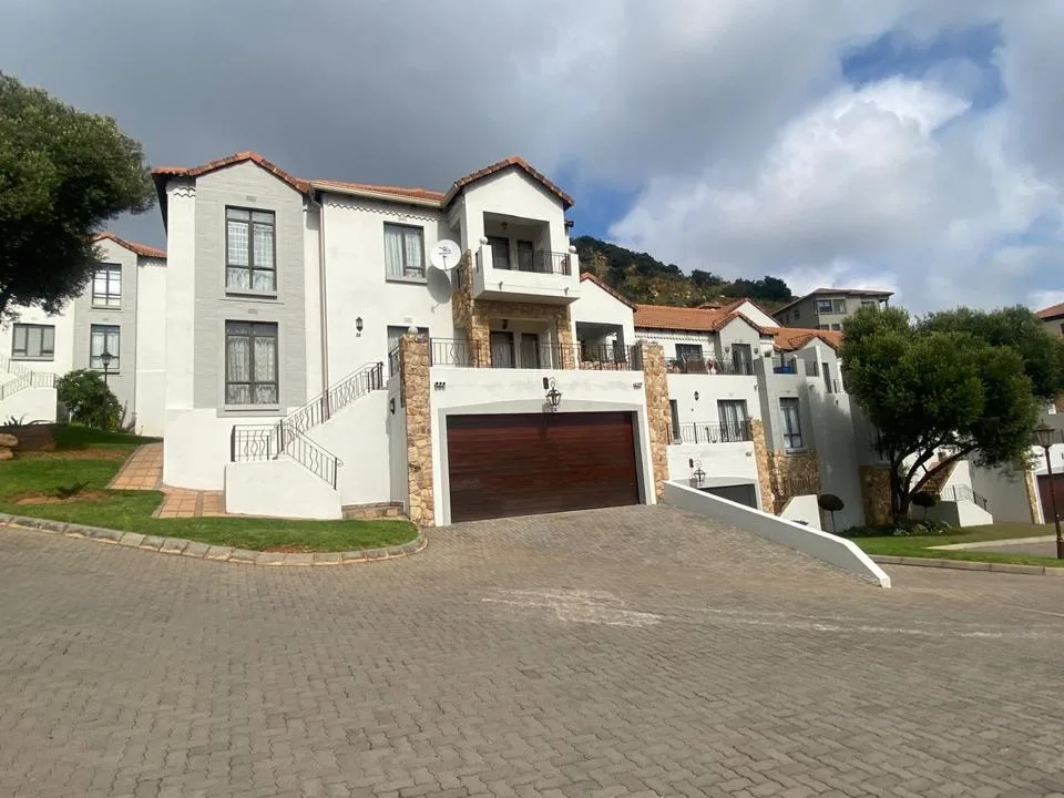 3 Bedroom Apartment / flat to rent in Allen's Nek