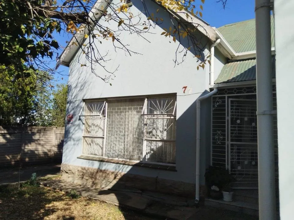 6 Bedroom House for sale in Queenstown Central