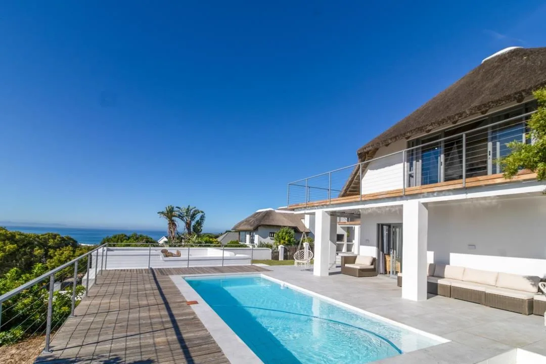 10 Bedroom House for sale in St Francis Bay Village