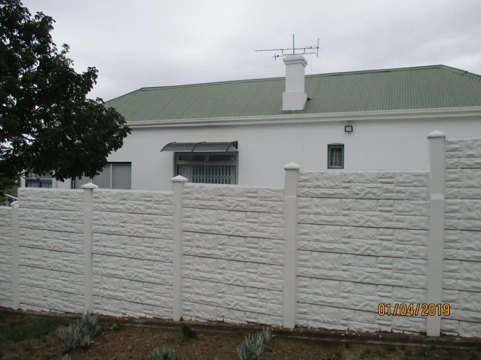 3 Bedroom House to rent in West Bank