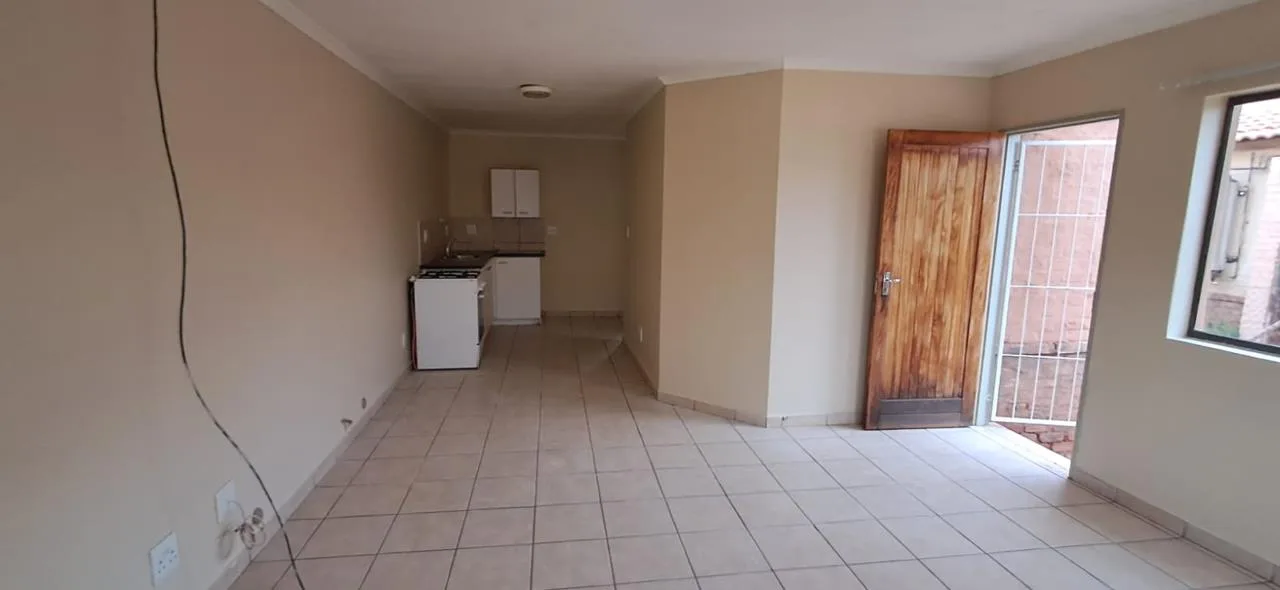 3 Bedroom House for sale in Kathu
