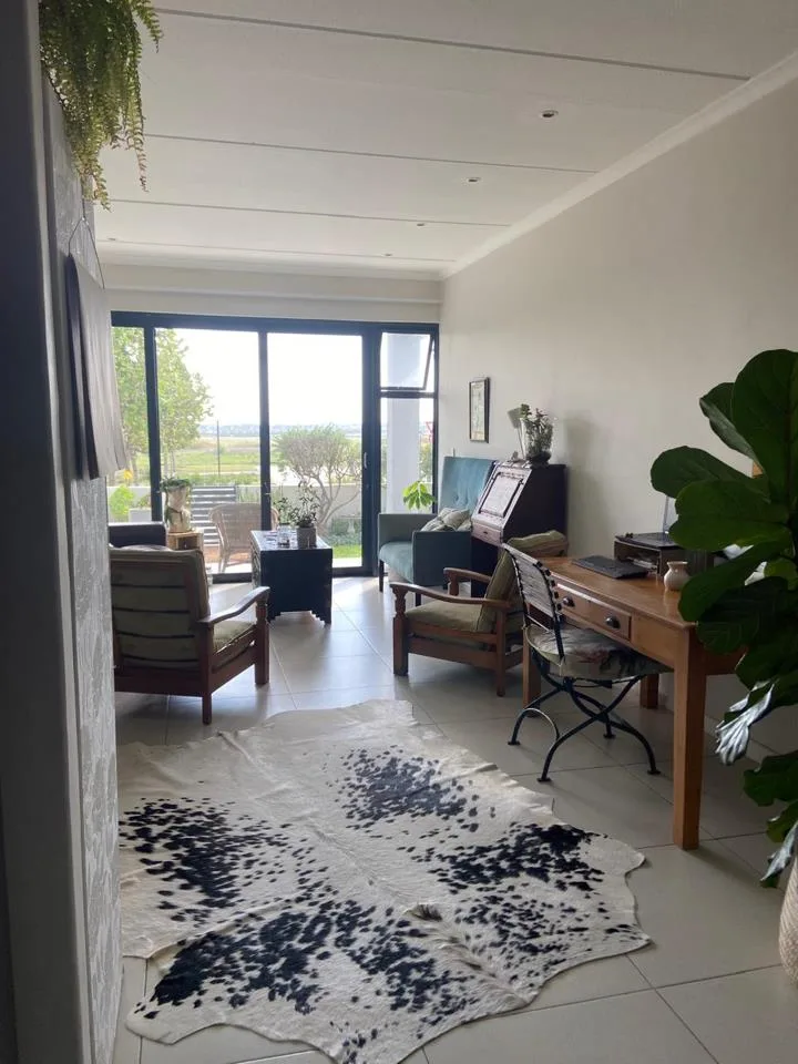Apartment / flat to rent in Sitari Country Estate