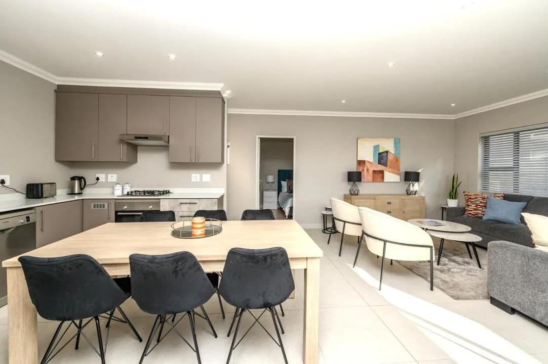 3 Bedroom Townhouse for sale in Westbrook