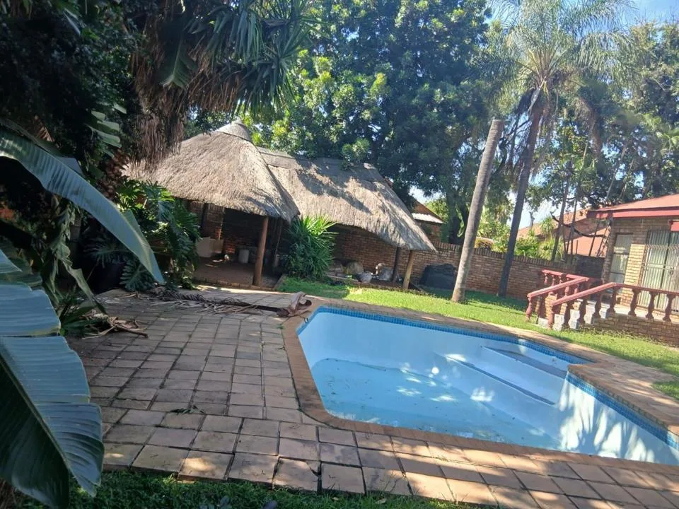 5 Bedroom House to rent in Dorandia