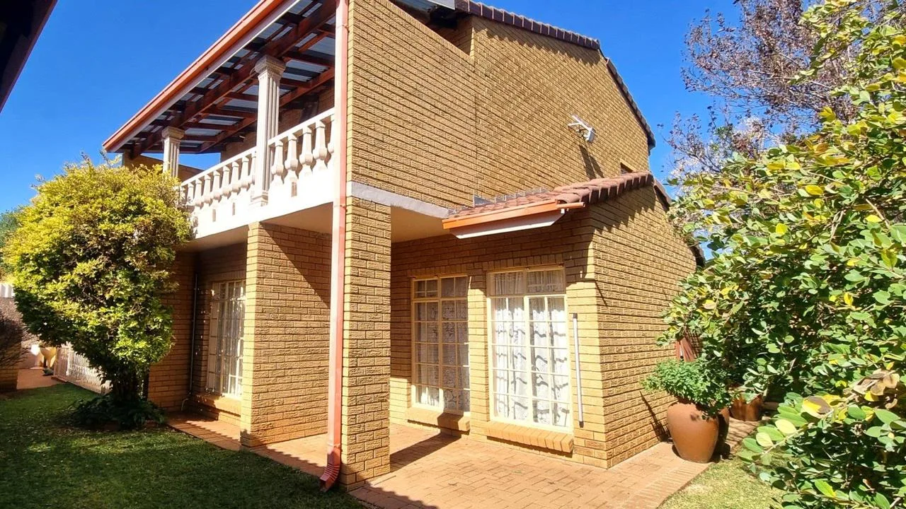 4 Bedroom Townhouse to rent in Potchefstroom North