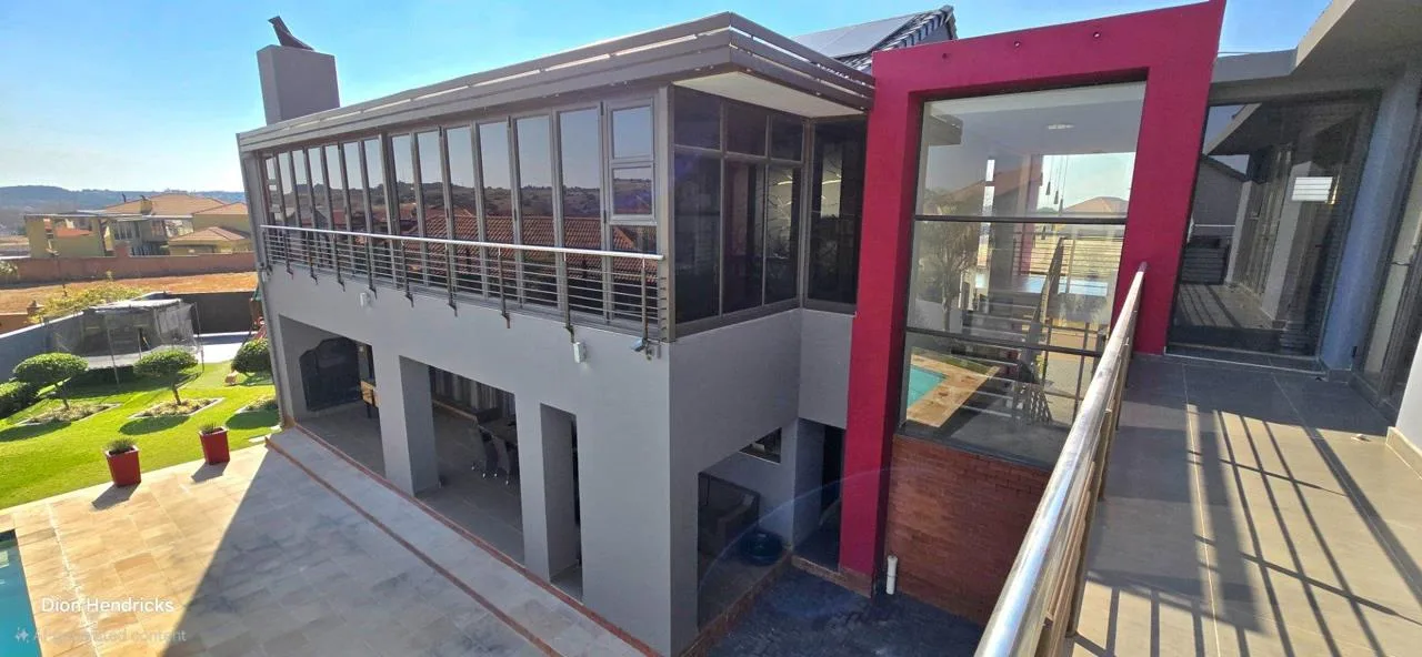 4 Bedroom House for sale in Lilyvale Estate