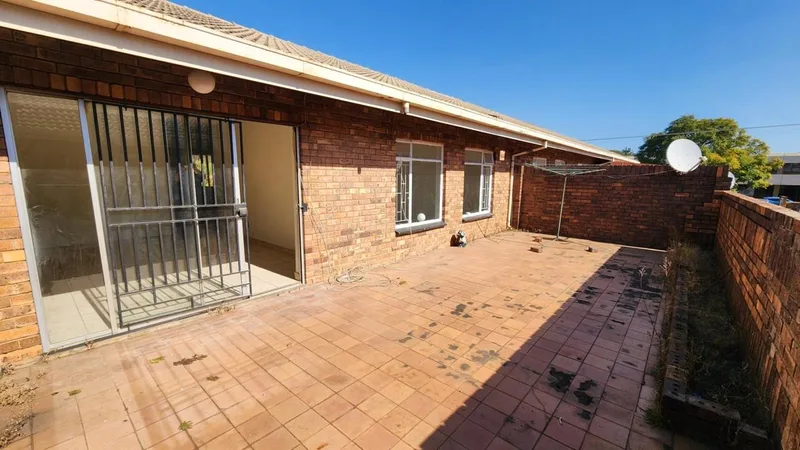 2 Bedroom Apartment / flat to rent in Pretoria North