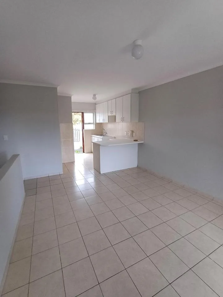 3 Bedroom Townhouse to rent in Oude Westhof