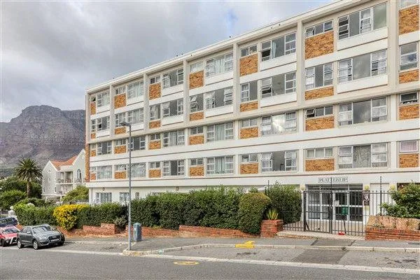2 Bedroom Apartment / flat to rent in Gardens