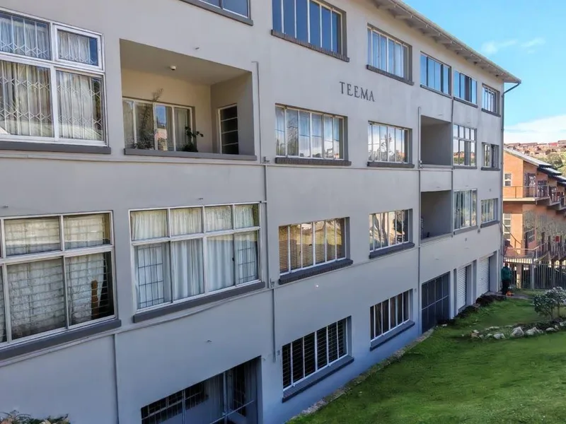 1 Bedroom Apartment / flat for sale in South End