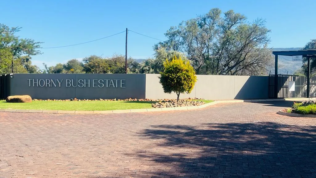 1 276 m² Land available in Chroom Park