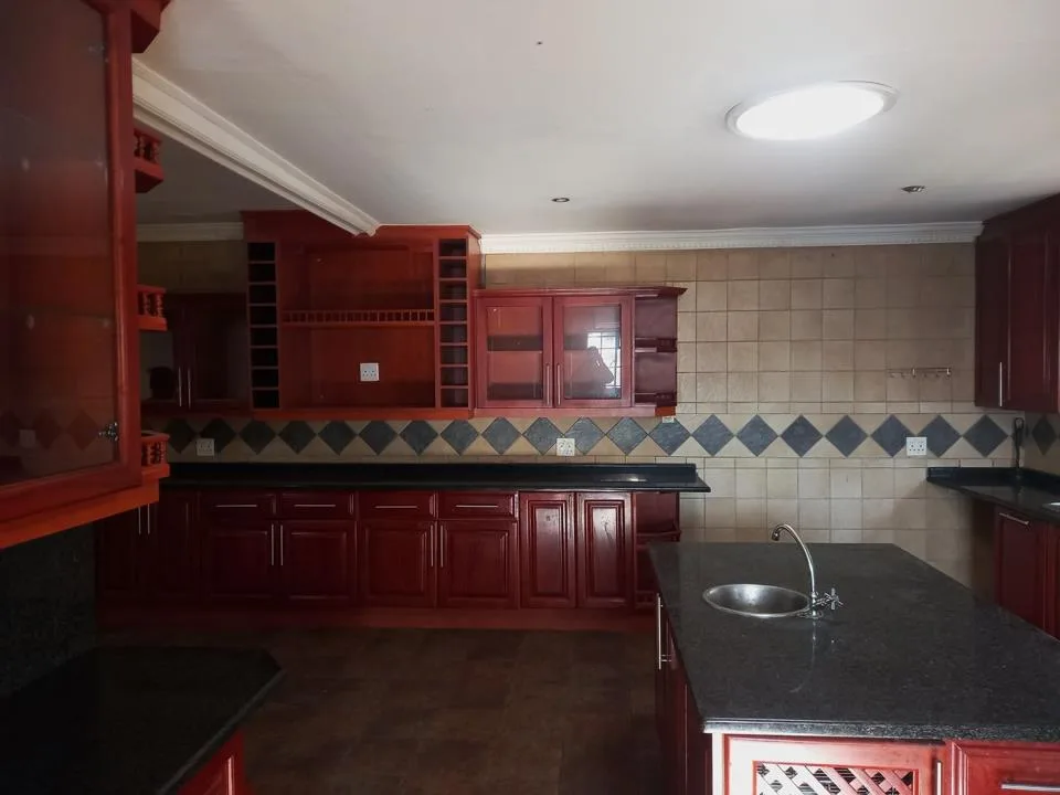 4 Bedroom House for sale in Phalaborwa