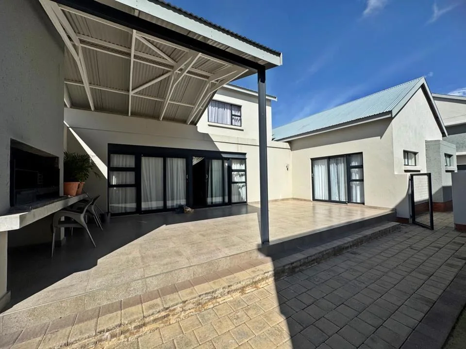 3 Bedroom Townhouse for sale in Woodland Hills Bergendal