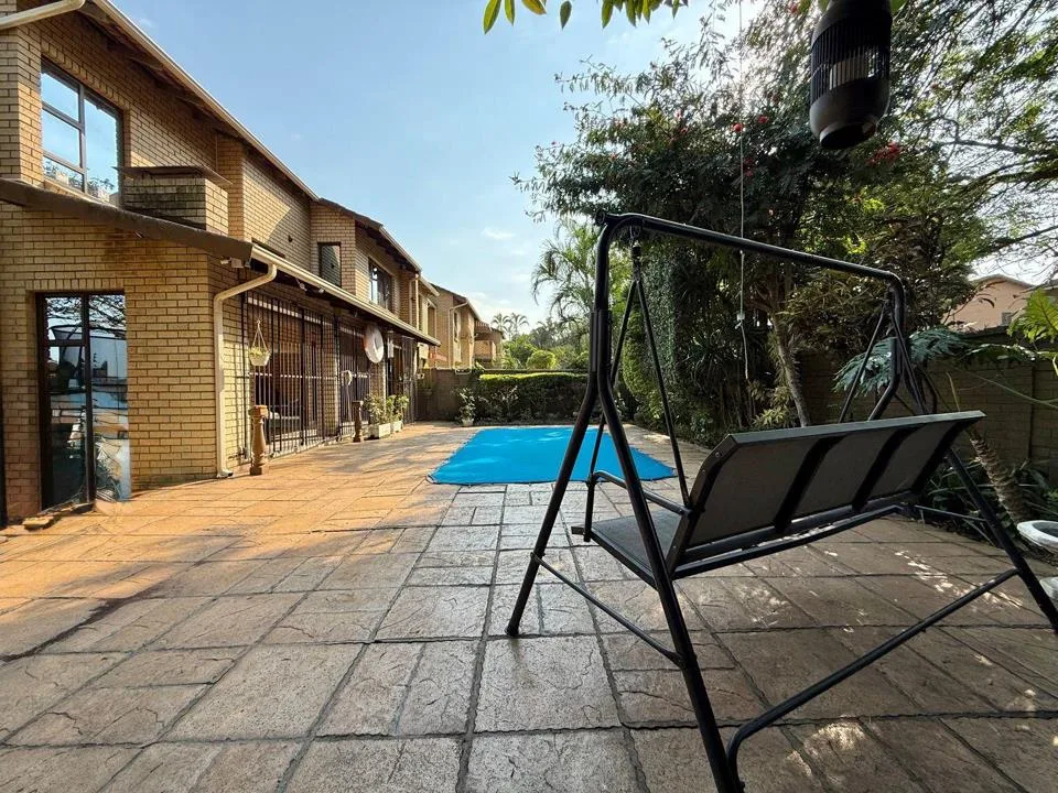 3 Bedroom Townhouse to rent in Meer En See