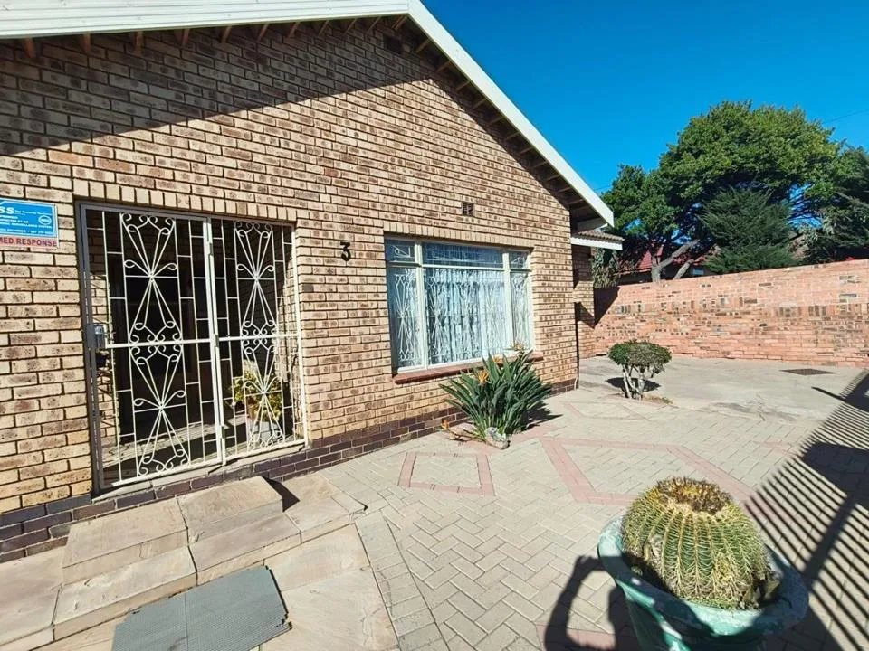 3 Bedroom House for sale in Homestead