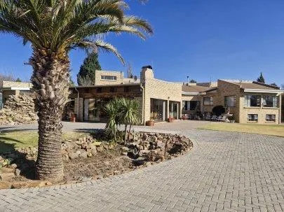 6 Bedroom House for sale in Harrismith