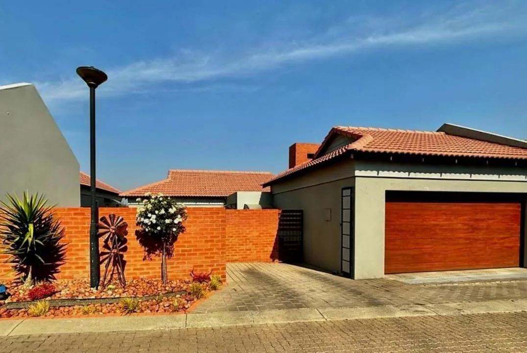 3 Bedroom House for sale in Terra Nova