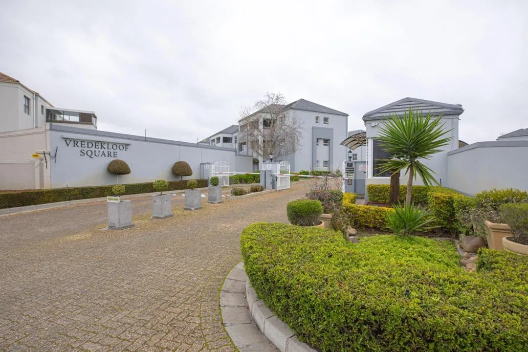 2 Bedroom Apartment / flat to rent in Vredekloof East