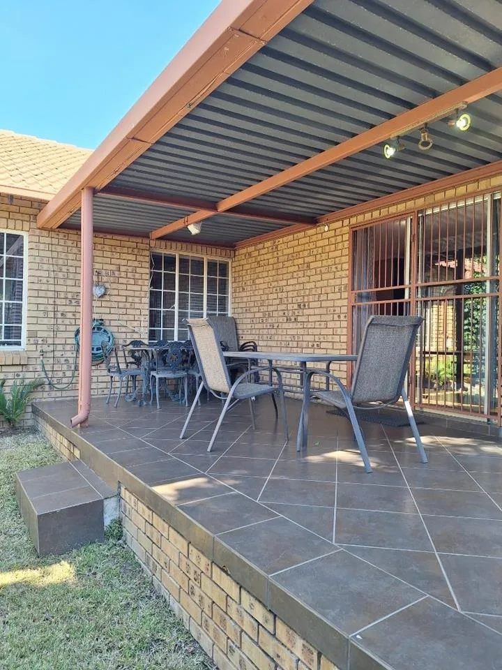 3 Bedroom Townhouse to rent in Equestria