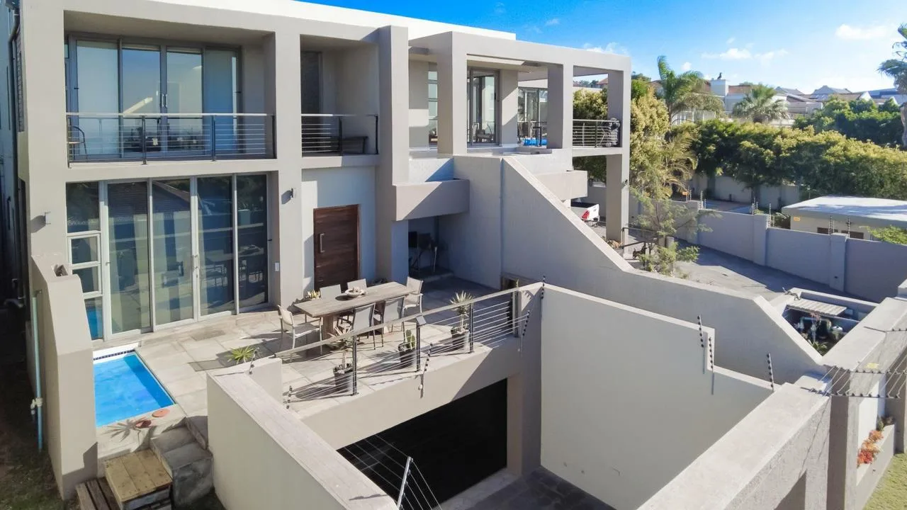 5 Bedroom House for sale in Humerail