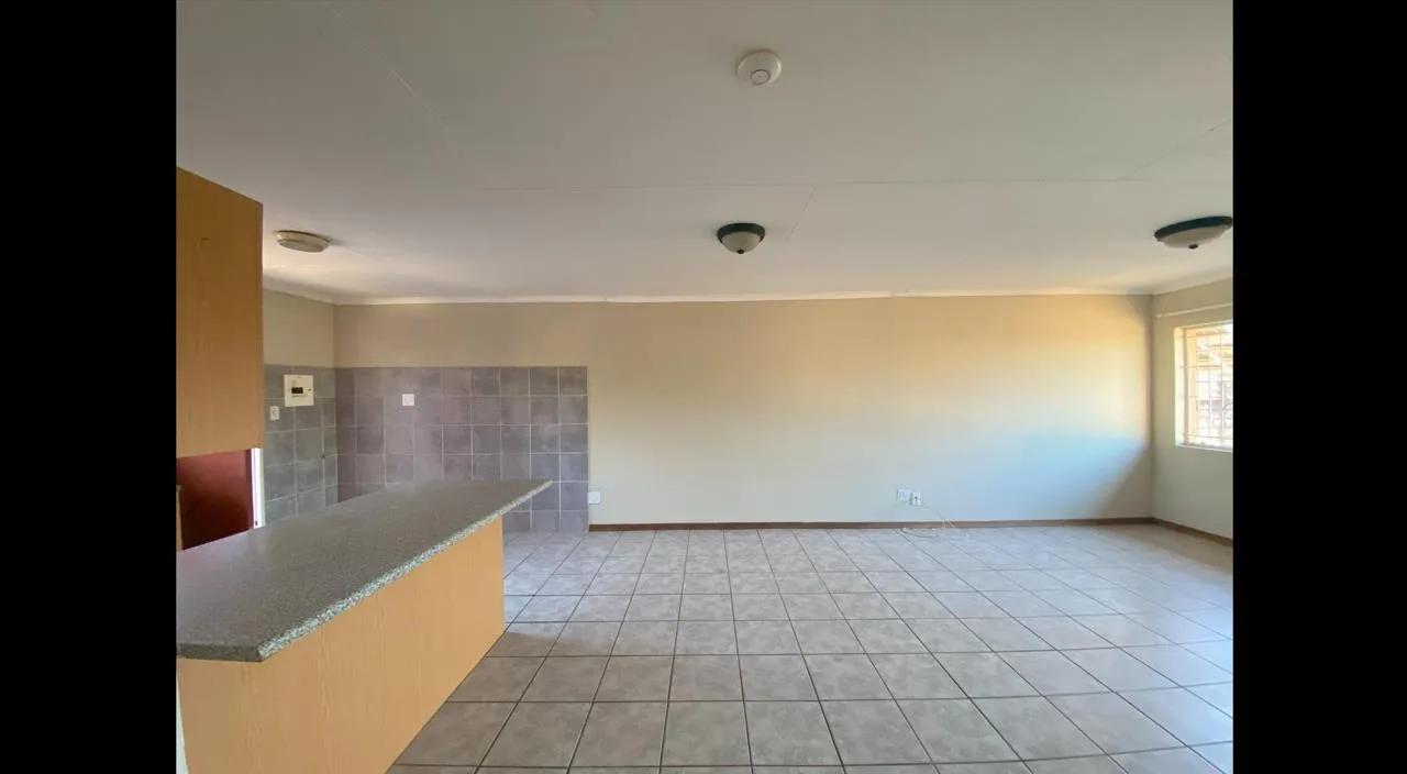 1 Bedroom Townhouse to rent in Dalmada AH