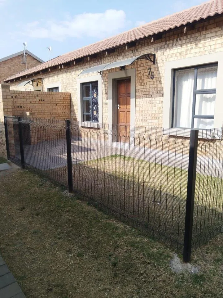 3 Bedroom House for sale in Trichardt