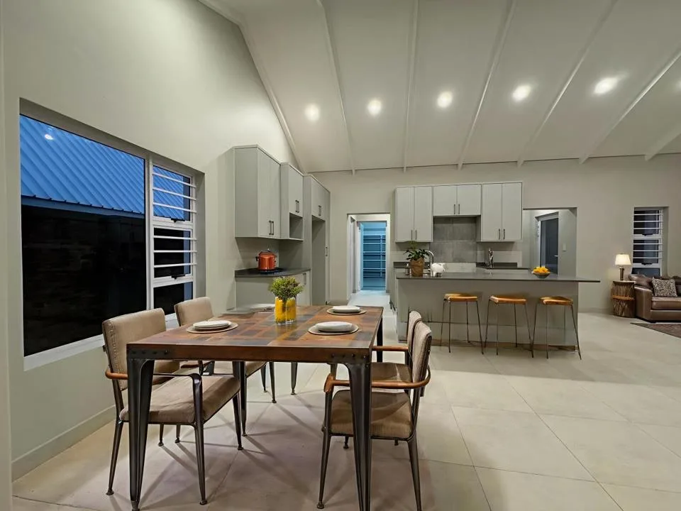 3 Bedroom House for sale in Van Der Hoff Park