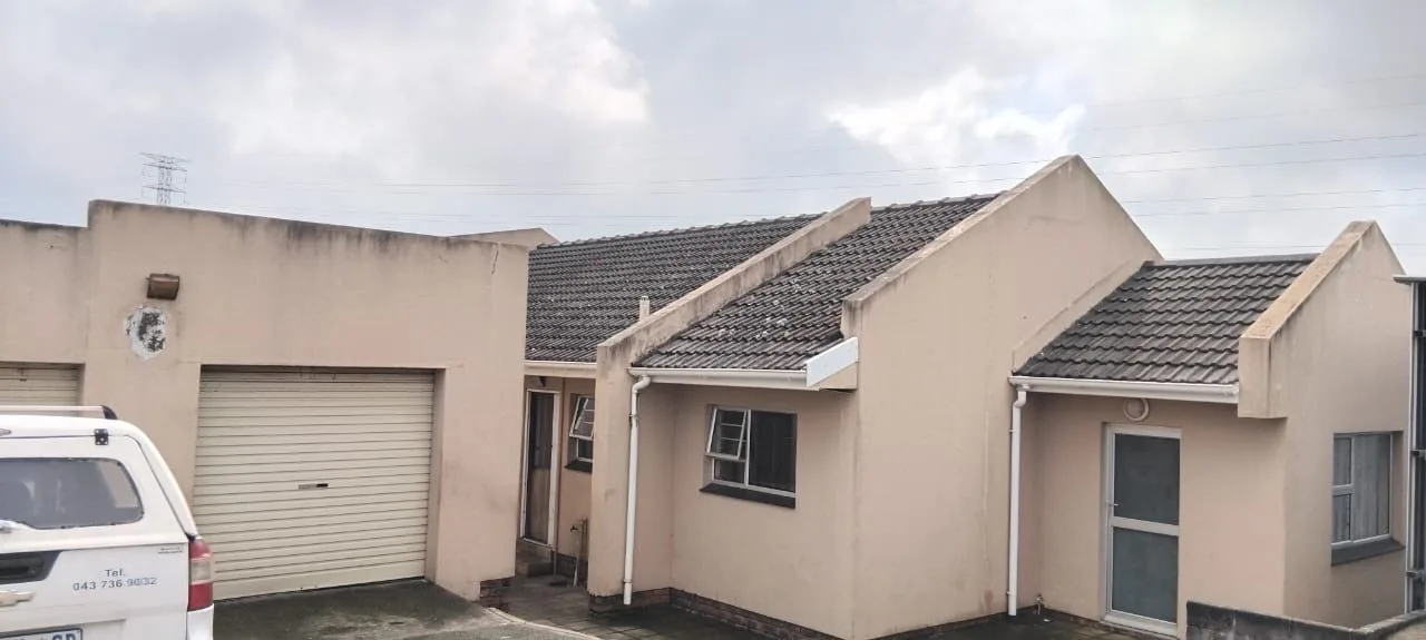 4 Bedroom House for sale in Buffalo Flats
