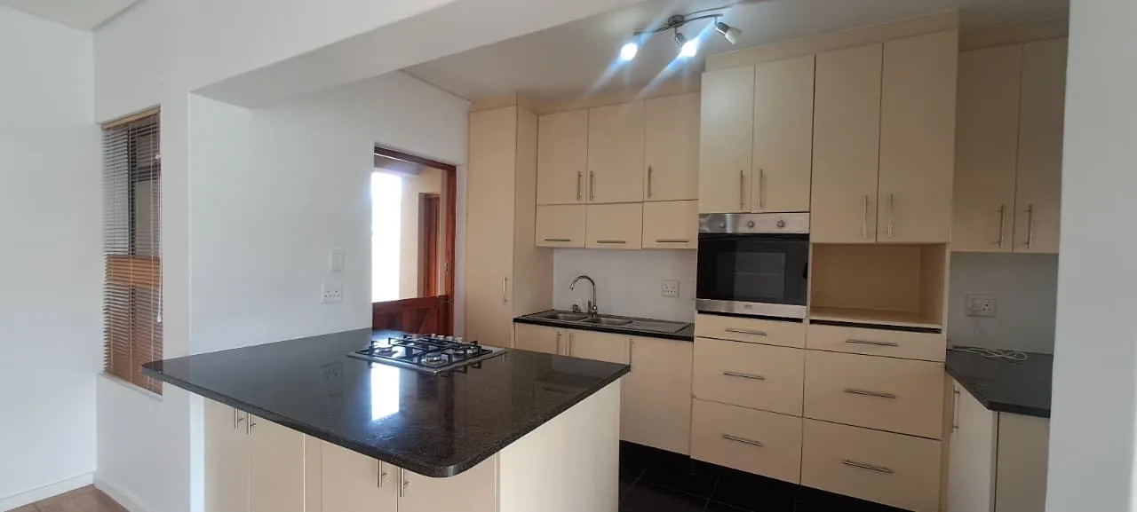 3 Bedroom House for sale in Kidds Beach
