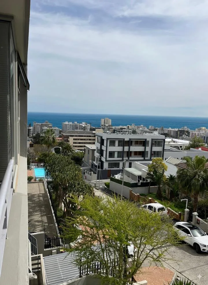 1 Bedroom Apartment / flat to rent in Sea Point