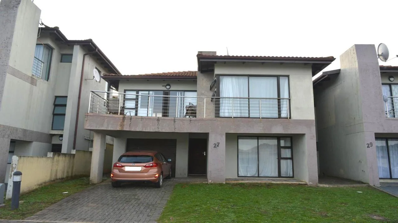 3 Bedroom House for sale in Winterstrand