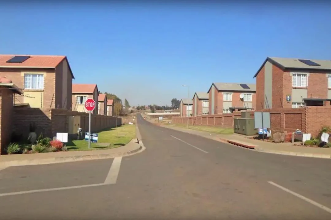 2 Bedroom Townhouse to rent in Raslouw