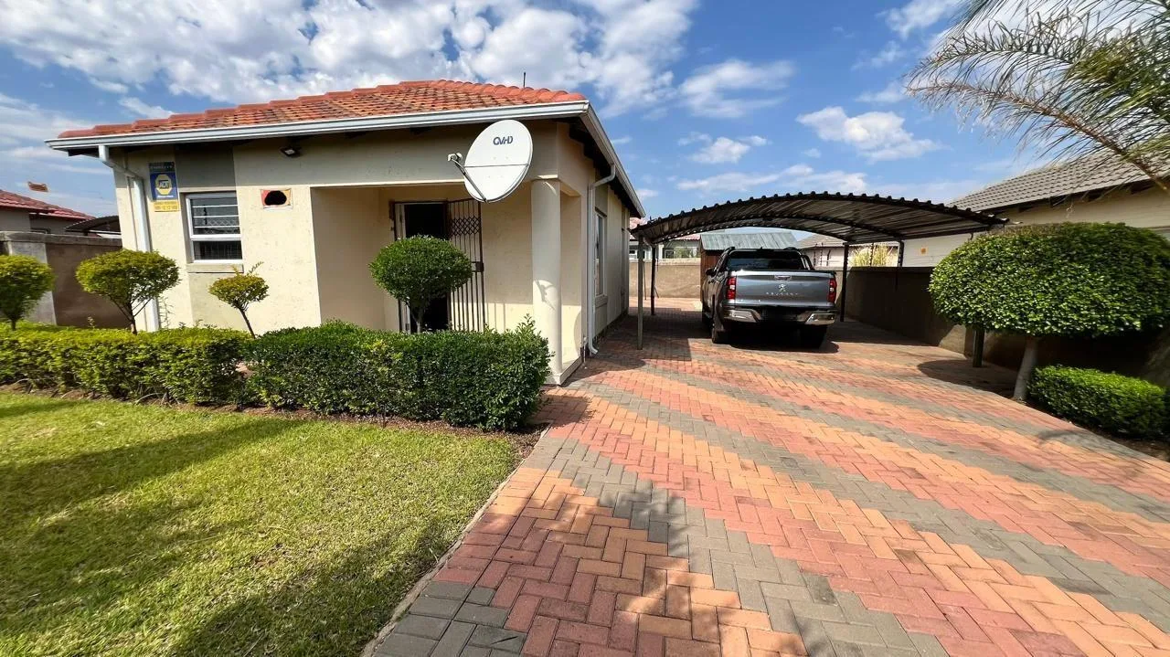 2 Bedroom House for sale in Southern Gateway