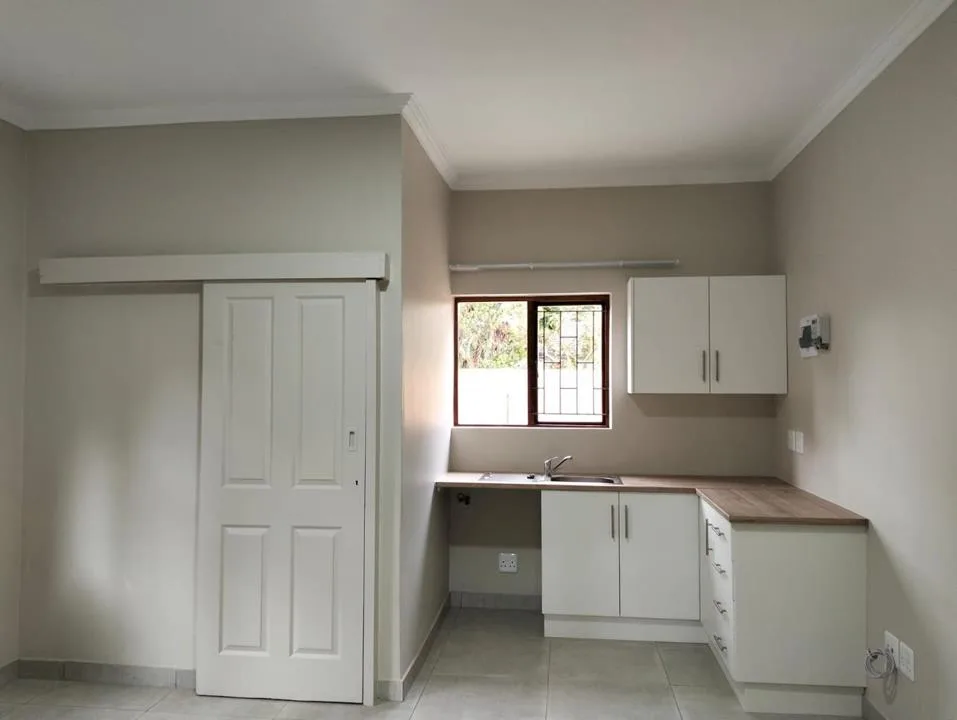 2 Bedroom Apartment / flat to rent in George South