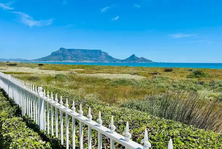 1 Bedroom Apartment / flat to rent in Sunset Beach