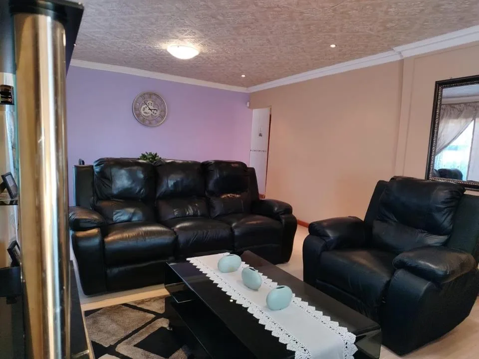 3 Bedroom House for sale in Motherwell Nu 6