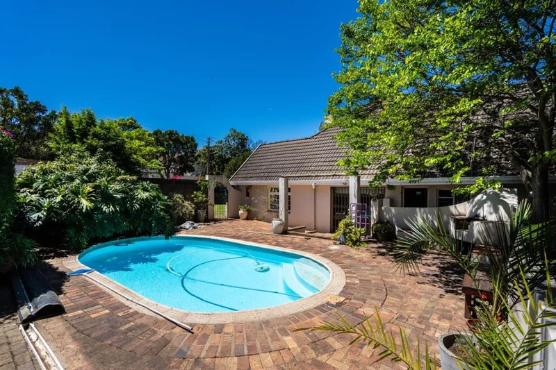 3 Bedroom House for sale in Kingswood